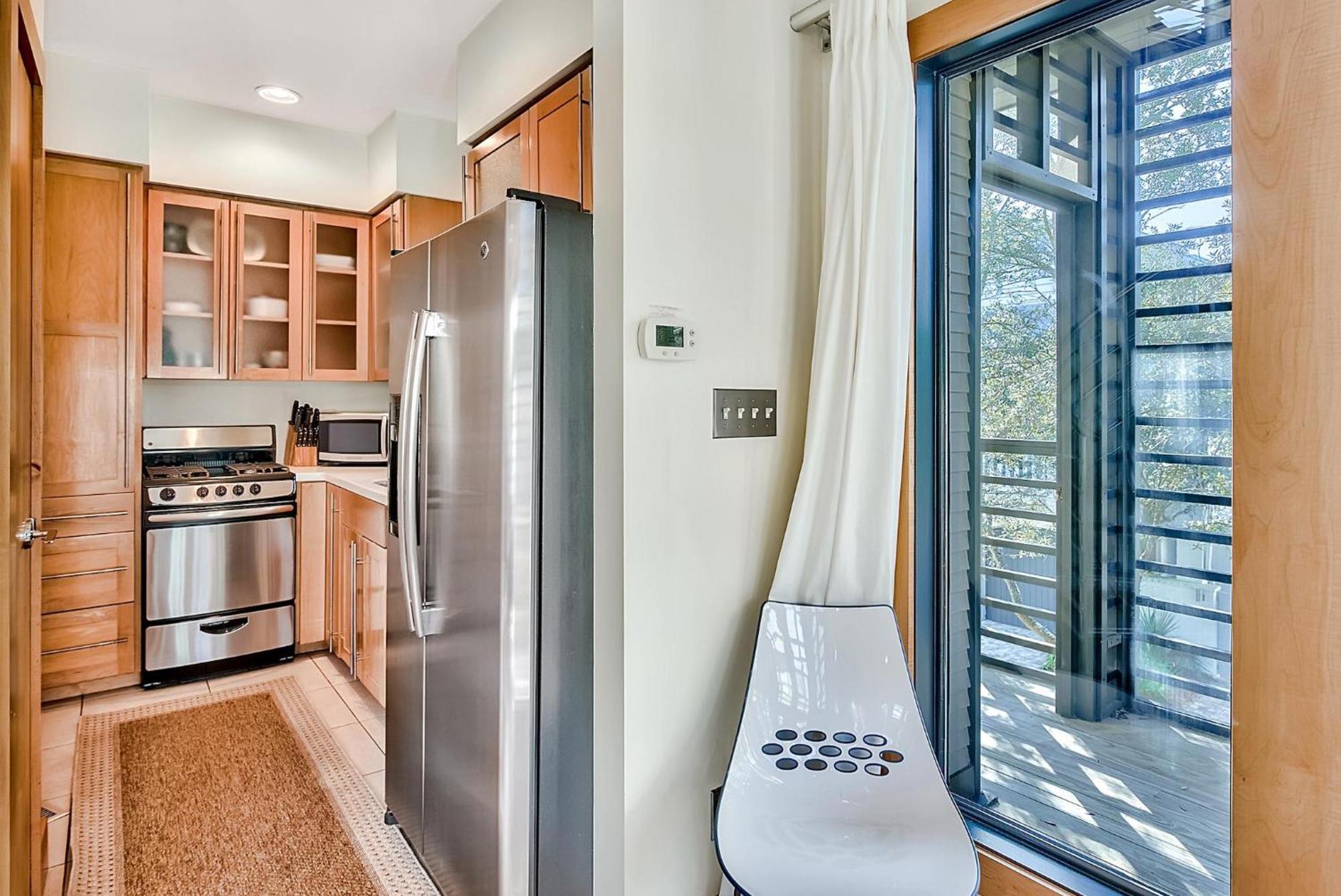 Brighton Carriage House * Rosemary Beach