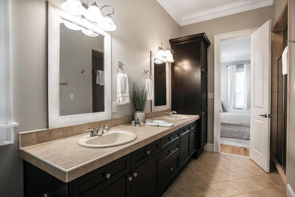 You've Hit The Vacay Jackpot With Sure Winner! Holiday home