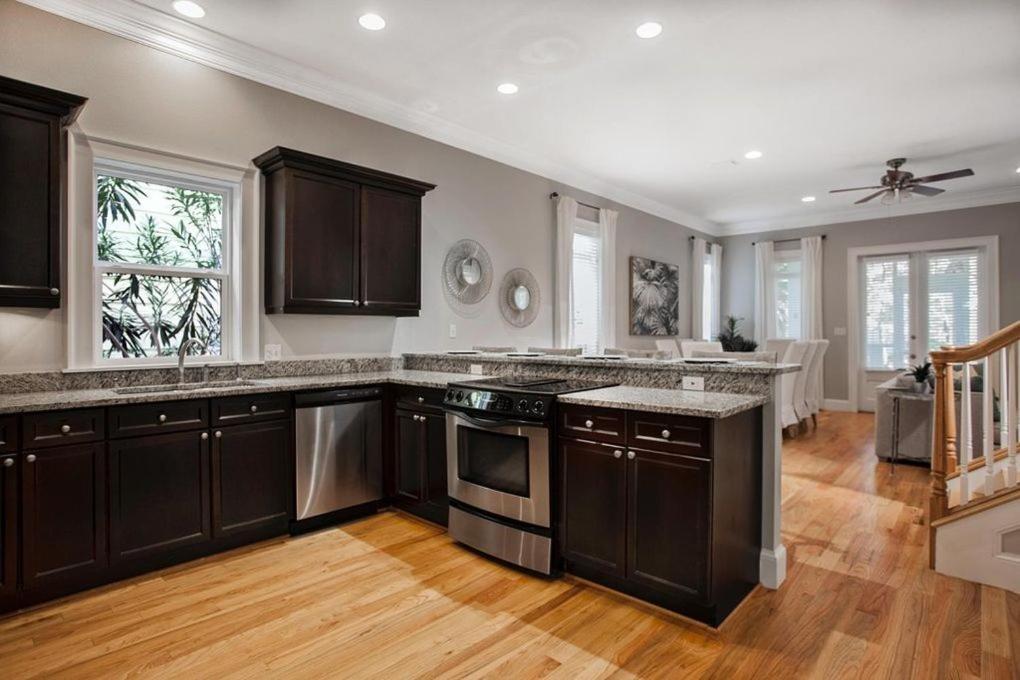 Holiday home You've Hit The Vacay Jackpot With Sure Winner! *