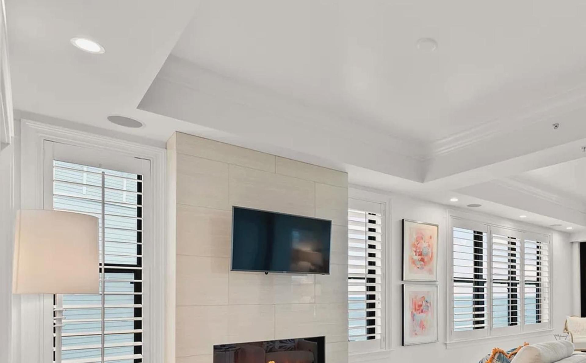 Apartment Gulf Front Penthouse With Expansive Balconies