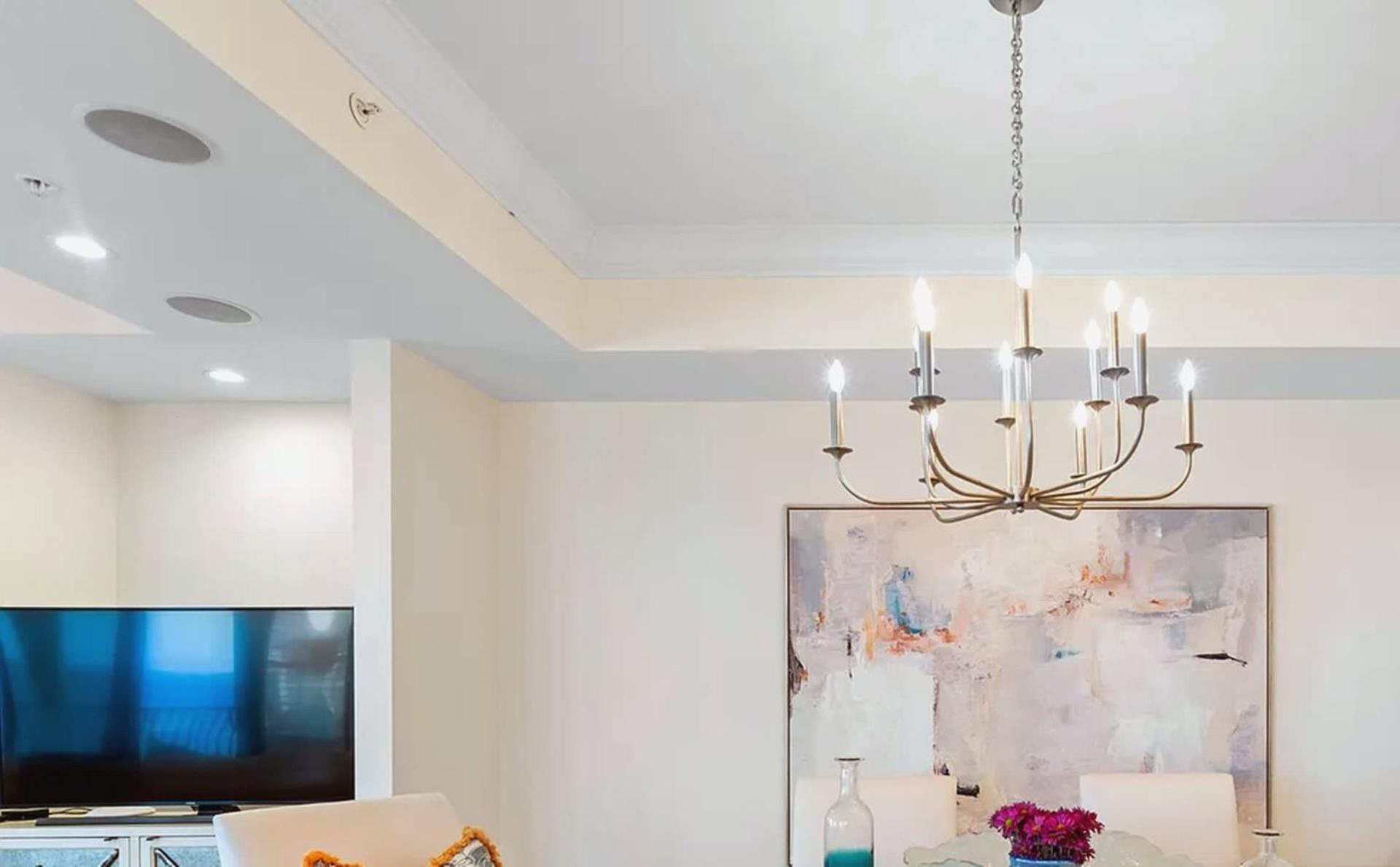 Apartment Gulf Front Penthouse With Expansive Balconies