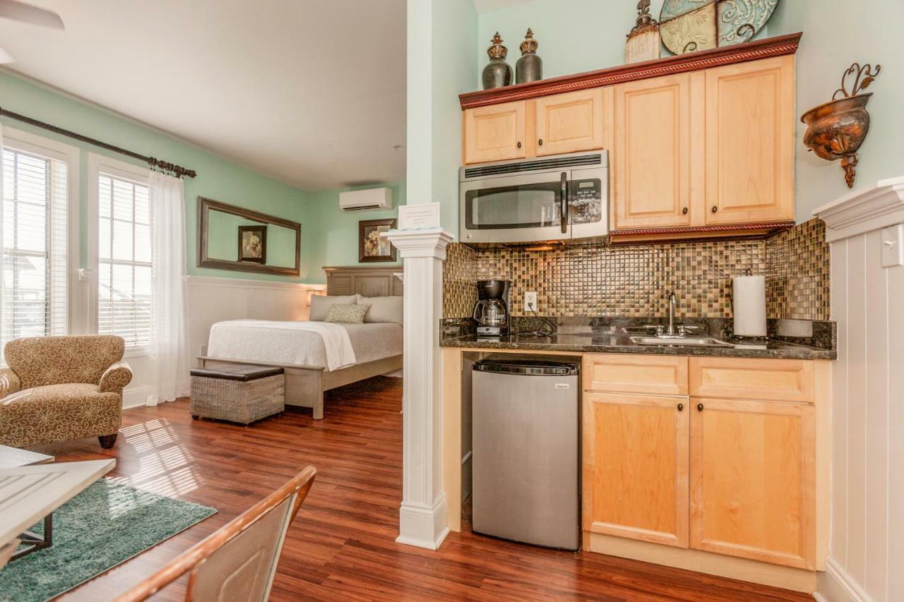 Seacrest Studio Apartment